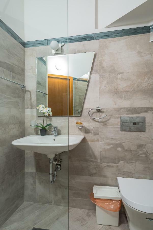 5Th Avenue Sofia Two Bedroom, Two Bathroom, Positano Street Suite By Flat Mаnager Εξωτερικό φωτογραφία