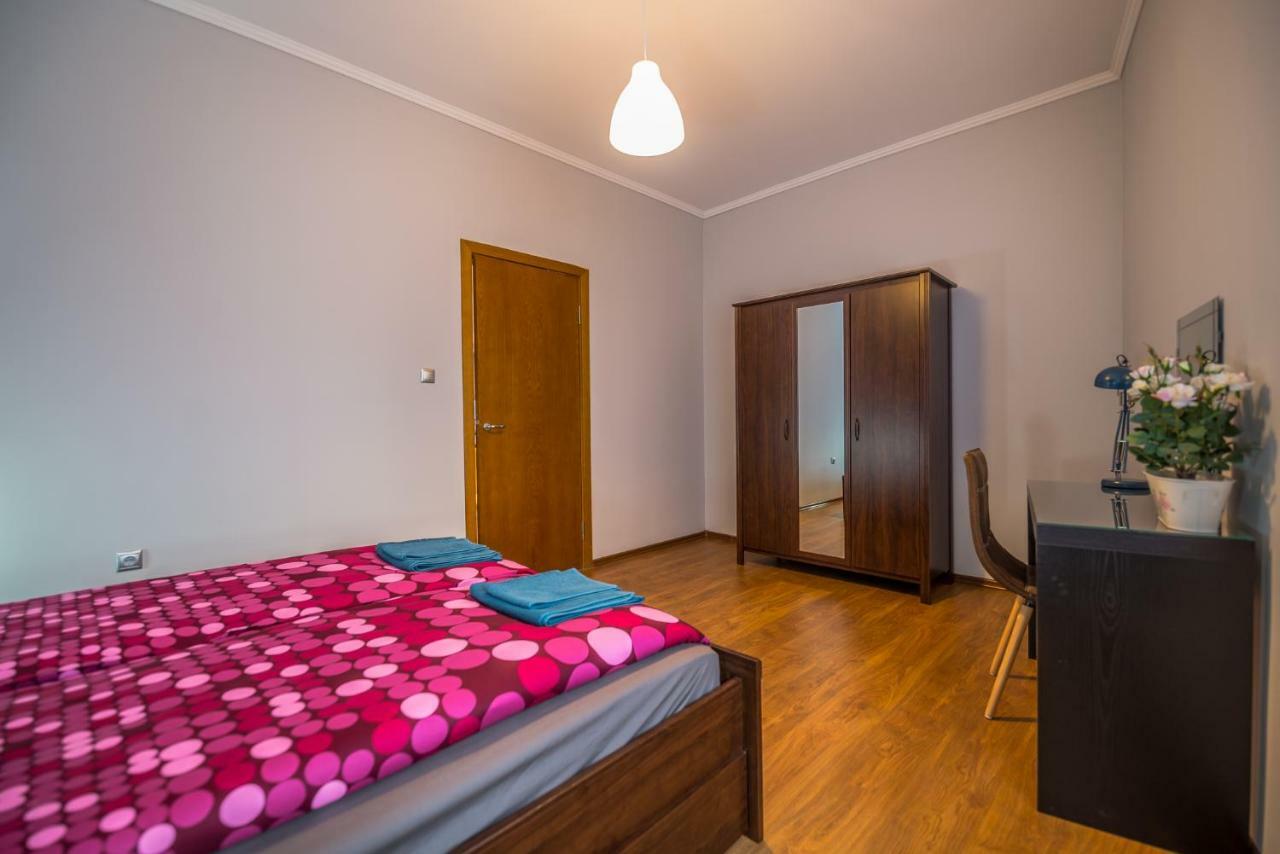 5Th Avenue Sofia Two Bedroom, Two Bathroom, Positano Street Suite By Flat Mаnager Εξωτερικό φωτογραφία